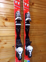 LYŽE ROSSIGNOL HERO JR 140CM